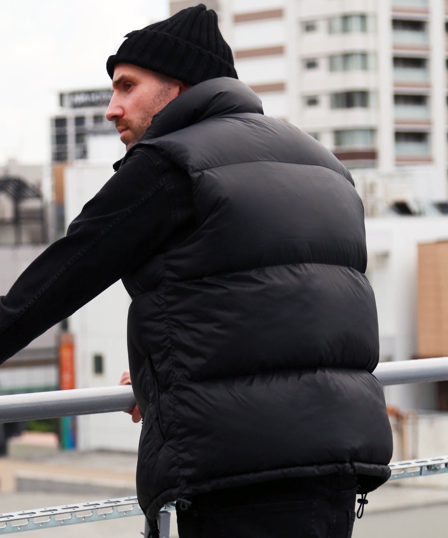 NYLON DOWN VEST/ BLACK