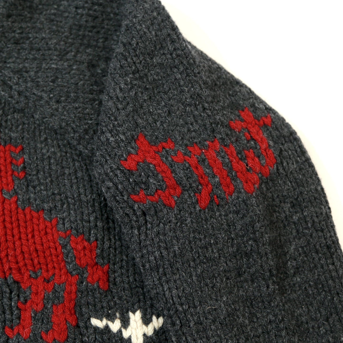 ROUGH GAUGE COWICHAN CARDIGAN/ BLACK