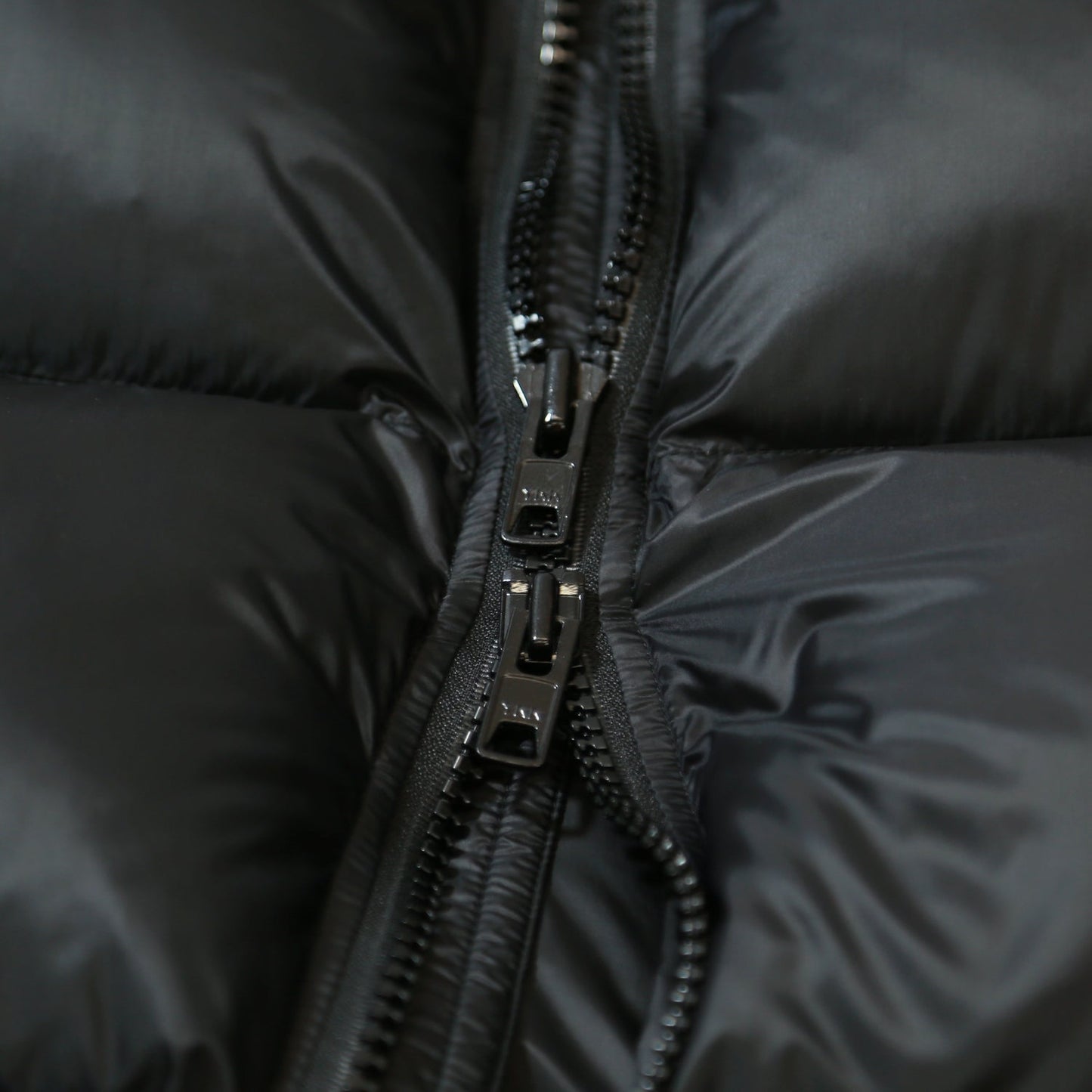 NYLON DOWN VEST/ BLACK