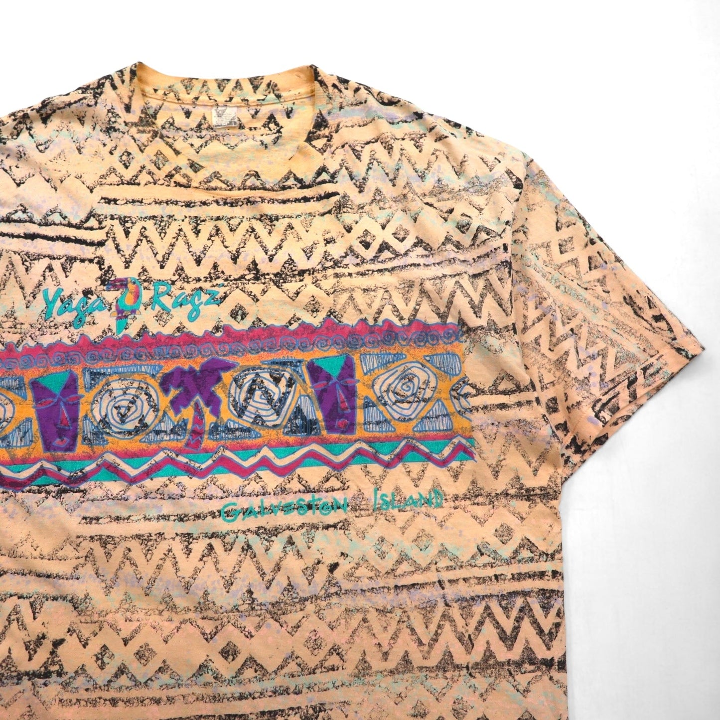 90年代 USA製 Yaga Rugz' シングルステッチ ヴィンテージ Tシャツ 2XL ピンク 総柄 ネイティブ柄