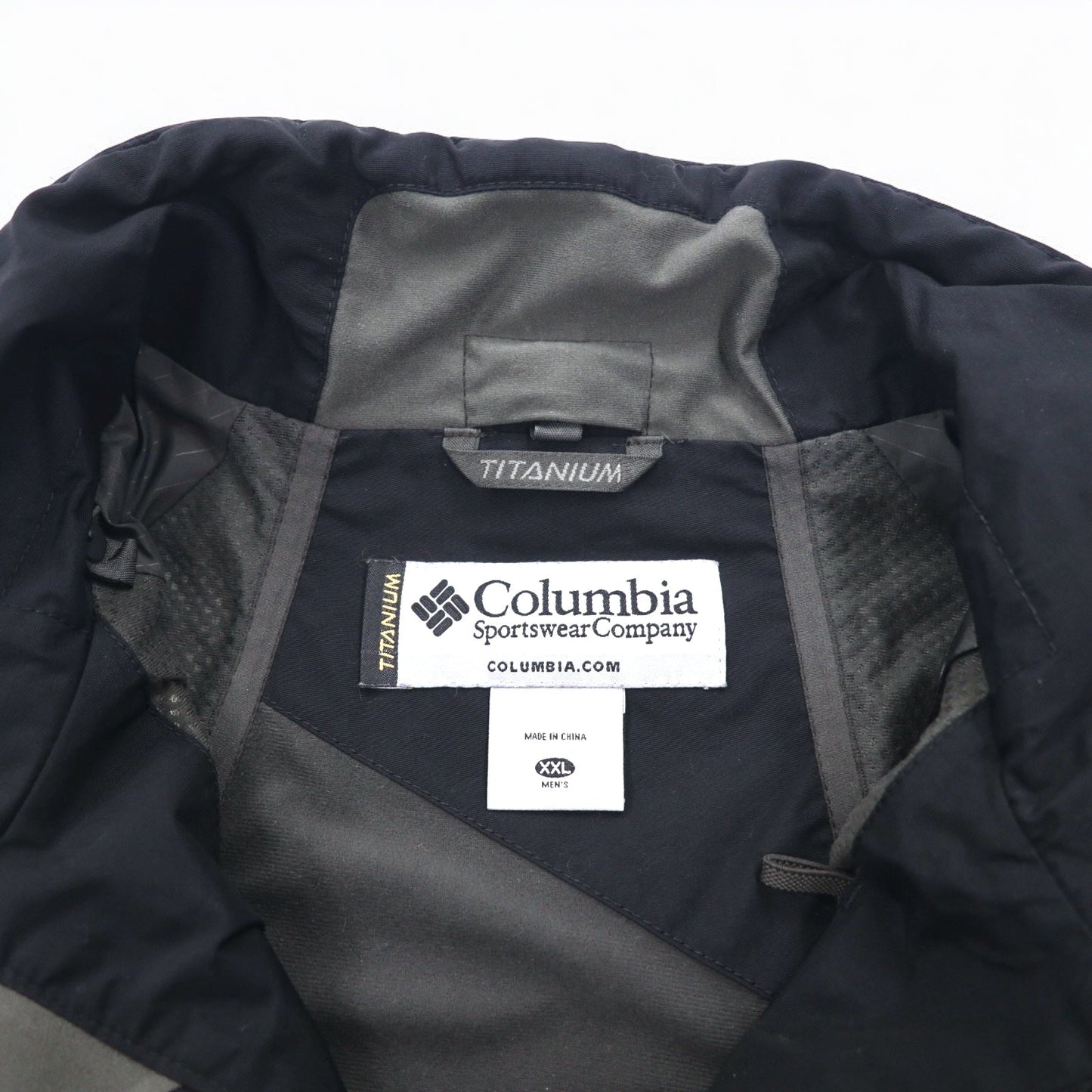 Columbia タイタニウム TITANIUM マウンテンジャケット XXL ブラック OMNI-TECH オムニテック 防水 SM7707