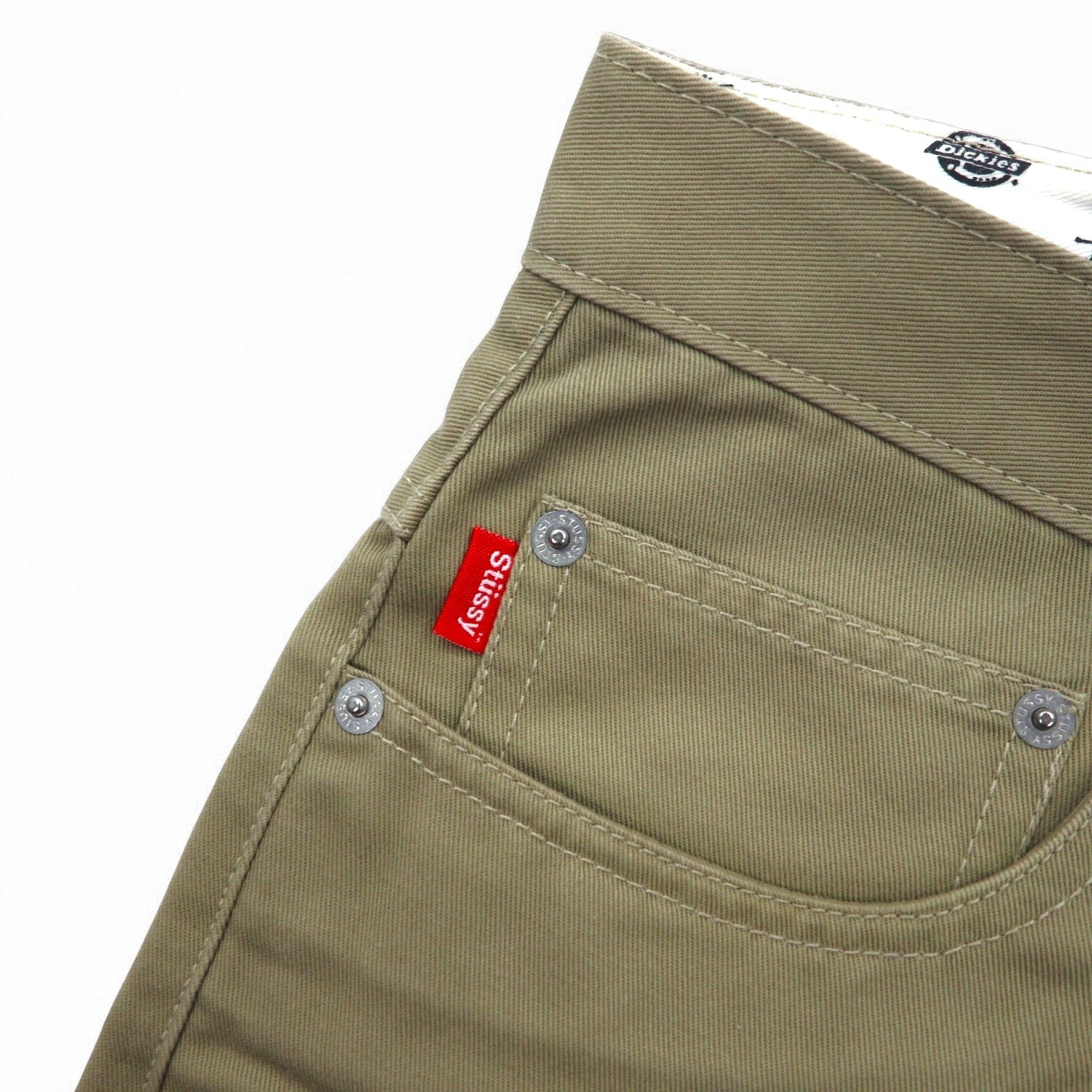Stussy × Dickies シャネルロゴ 刺繍 チノパンツ M ベージュ ワンポイント UXST05M