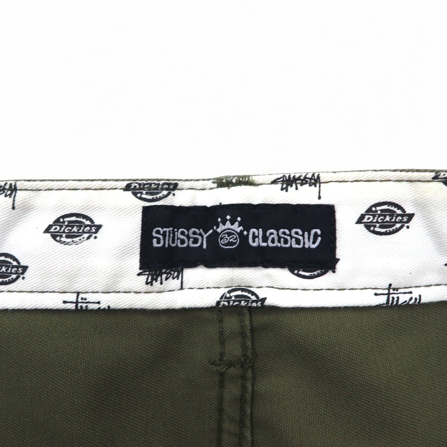 Stussy × Dickies シャネルロゴ 刺繍 チノパンツ M カーキ ワンポイント UXST05M