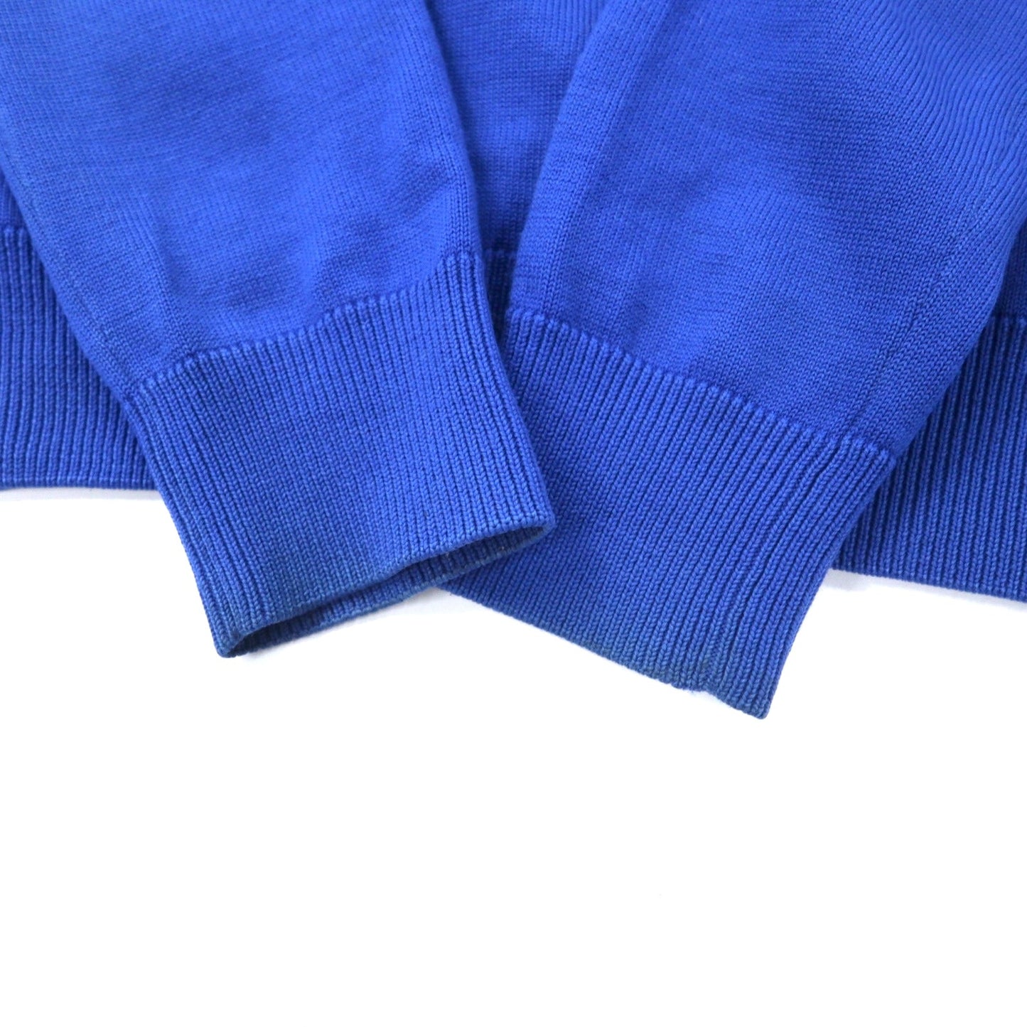 FRED PERRY Vネック メリノウール ニット セーター S ブルー ワンポイントロゴ刺繍 K8225