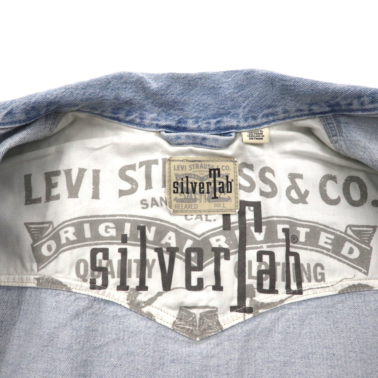 Levi's SILVER TAB シルバータブ RELAXED トラッカージャケット デニムジャケット Gジャン L インディゴ ライト ブルー ツートン HEART IS GOOD A31790005