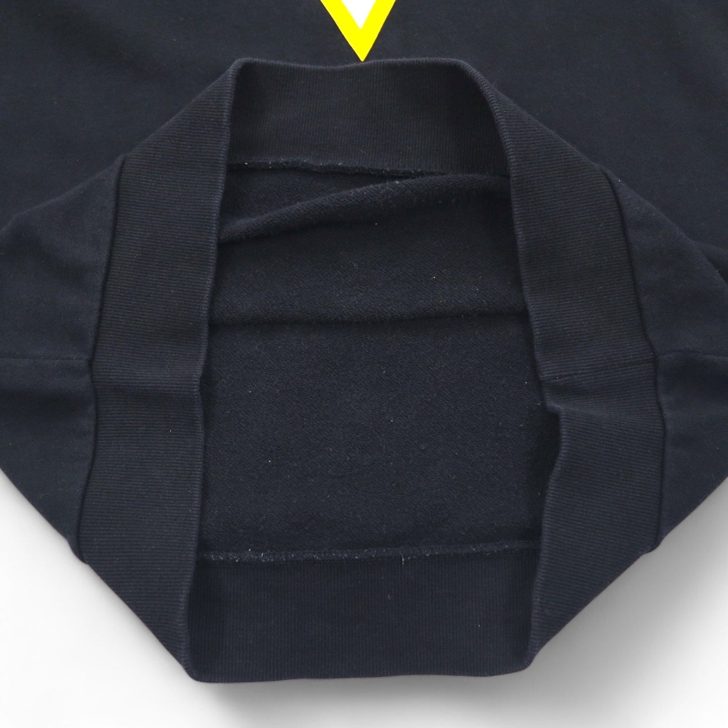 GUESS トライアングルロゴ プリント スウェット L ブラック コットン