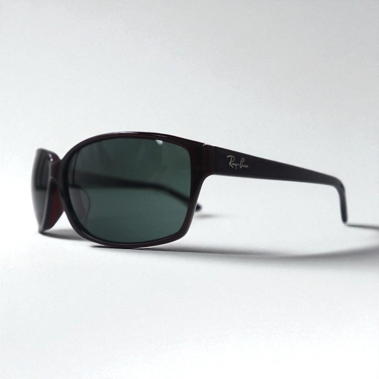 Ray-Ban ビッグフレーム スクエア サングラス ボルドー プラスチック RB2161