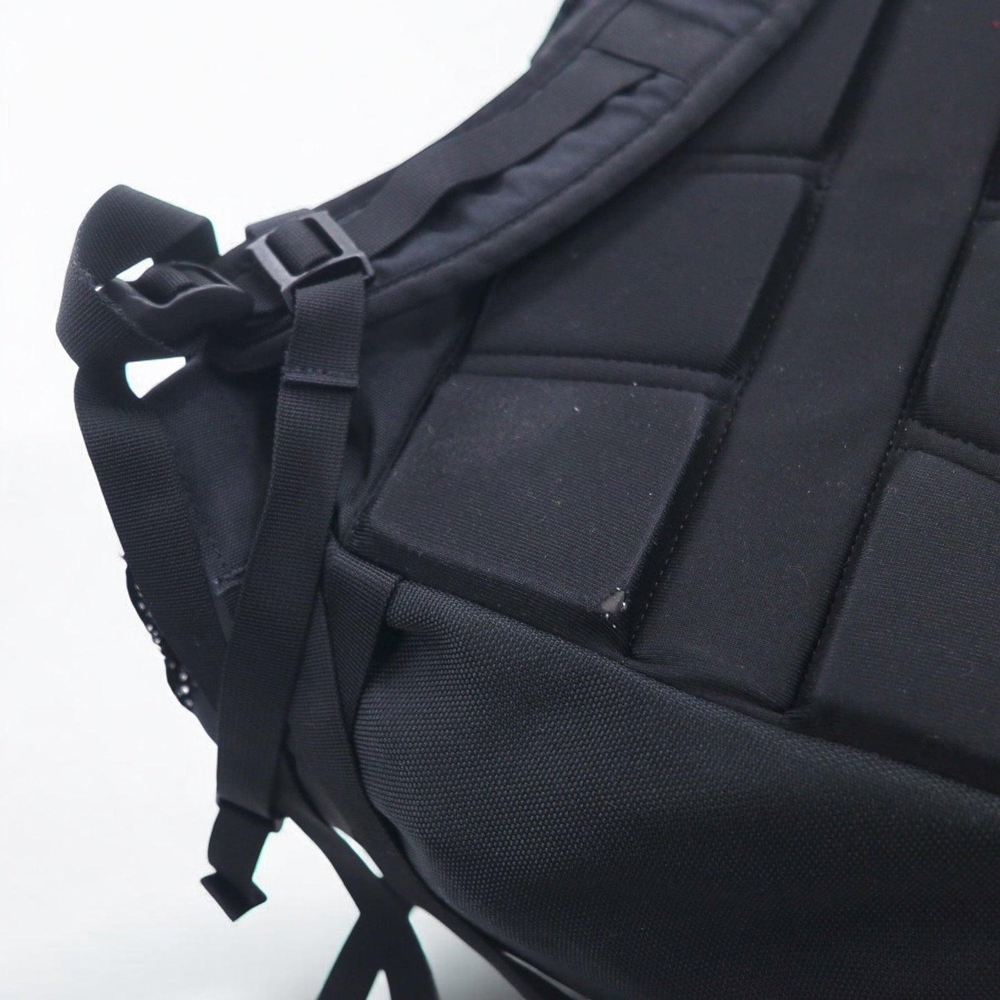 THE NORTH FACE リーコン RECON バックパック デイパック 30L ブラック ポリエステル