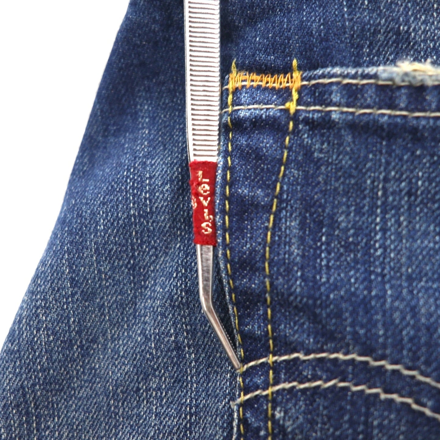 Levi's 503 ショート デニムパンツ ハーフパンツ ジーンズ L インディゴ ダメージ加工 レザーパッチ SP503-0019