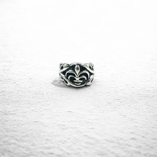 Vintage Silver Fleur de Lis Ring ユリ 紋章 リング 指輪 19号 シルバー 925 ゴシック パンク ロック