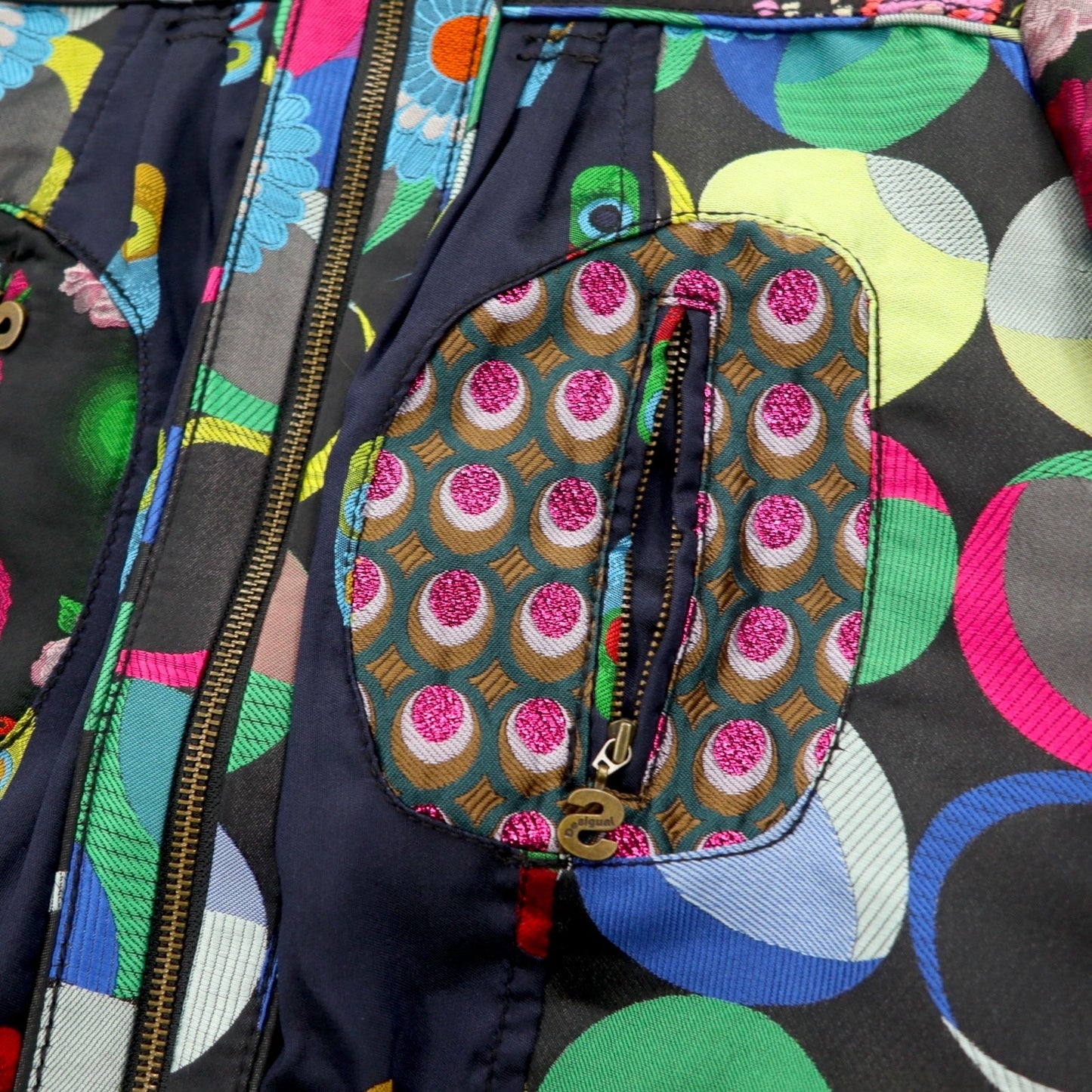 Desigual 総柄 シングル ライダースジャケット M ブラック 花柄 刺繍 DAMEN JACKET 10E2980 モロッコ製