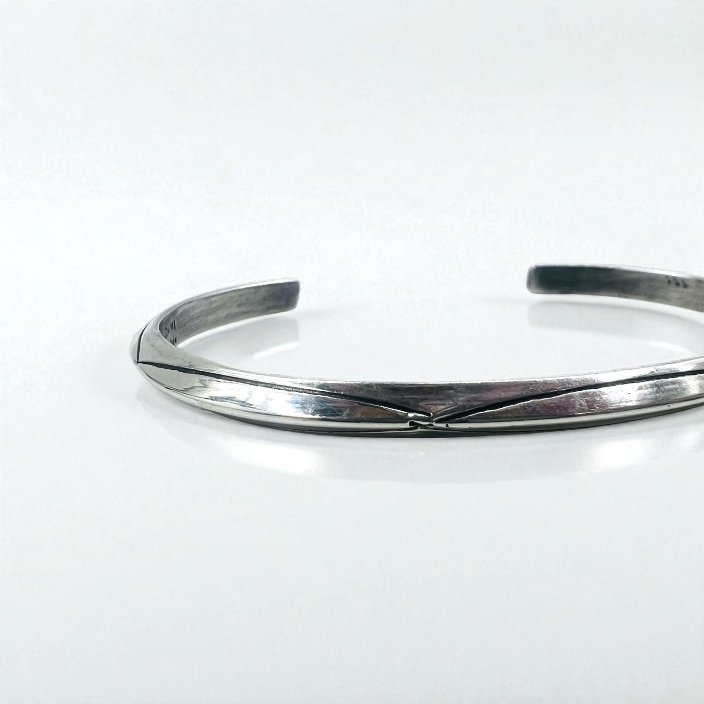 Navajo Elaine Tahe Sterling Cuff Bracelet インディアンジュエリー バングル シルバー