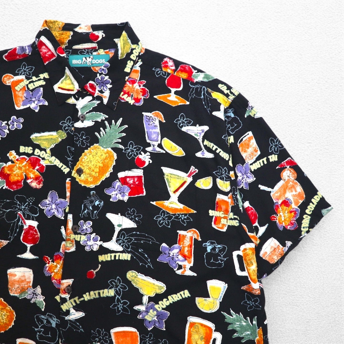 BIG DOGS 90年代 アロハシャツ 2XL ビッグサイズ ブラック レーヨン 総柄 お酒 カクテル 胸ポケット