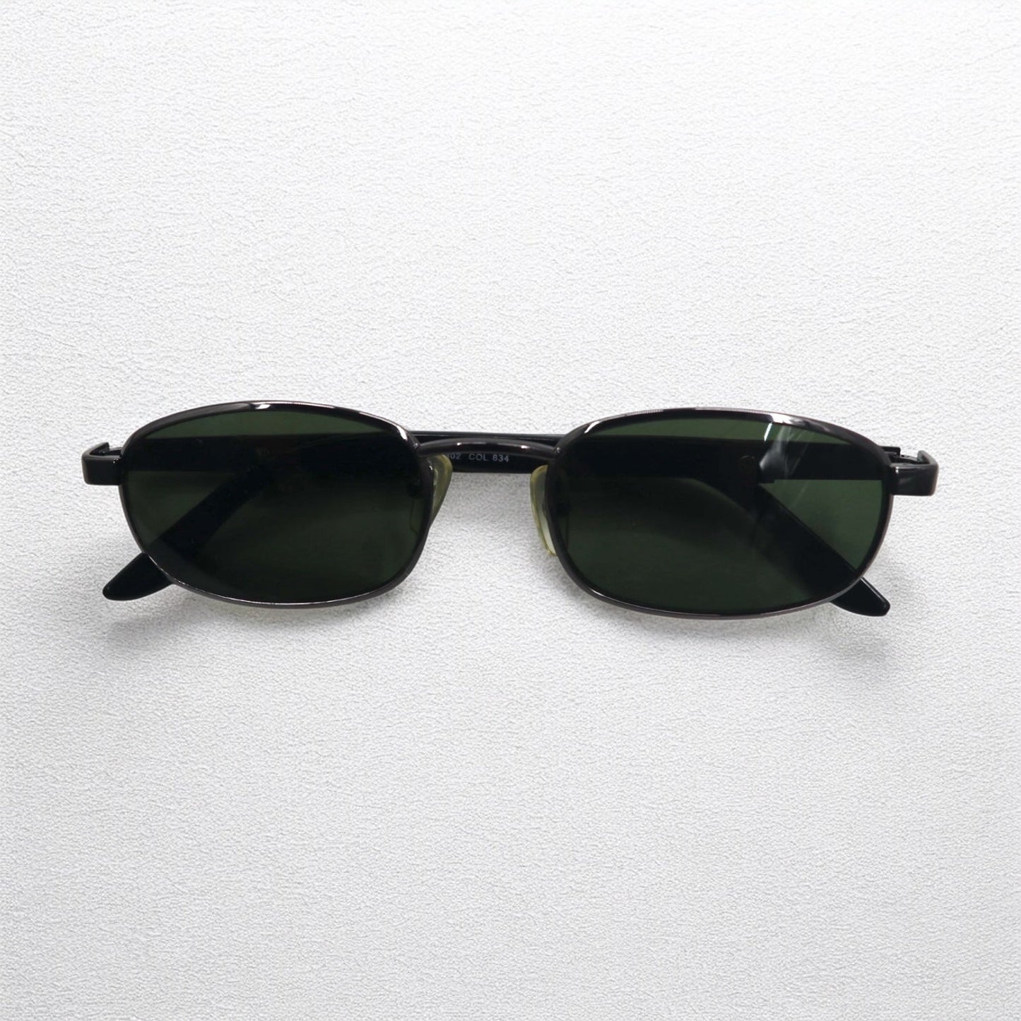 PRADA オーバル ミニマル フレーム サングラス ブラック メタル モード P302 イタリア製