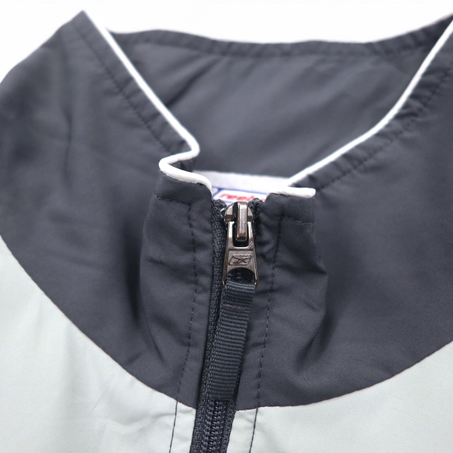 reebok 00年代 トラックジャケット ジャージ XL グレー メッシュライナー ワンポイントロゴ