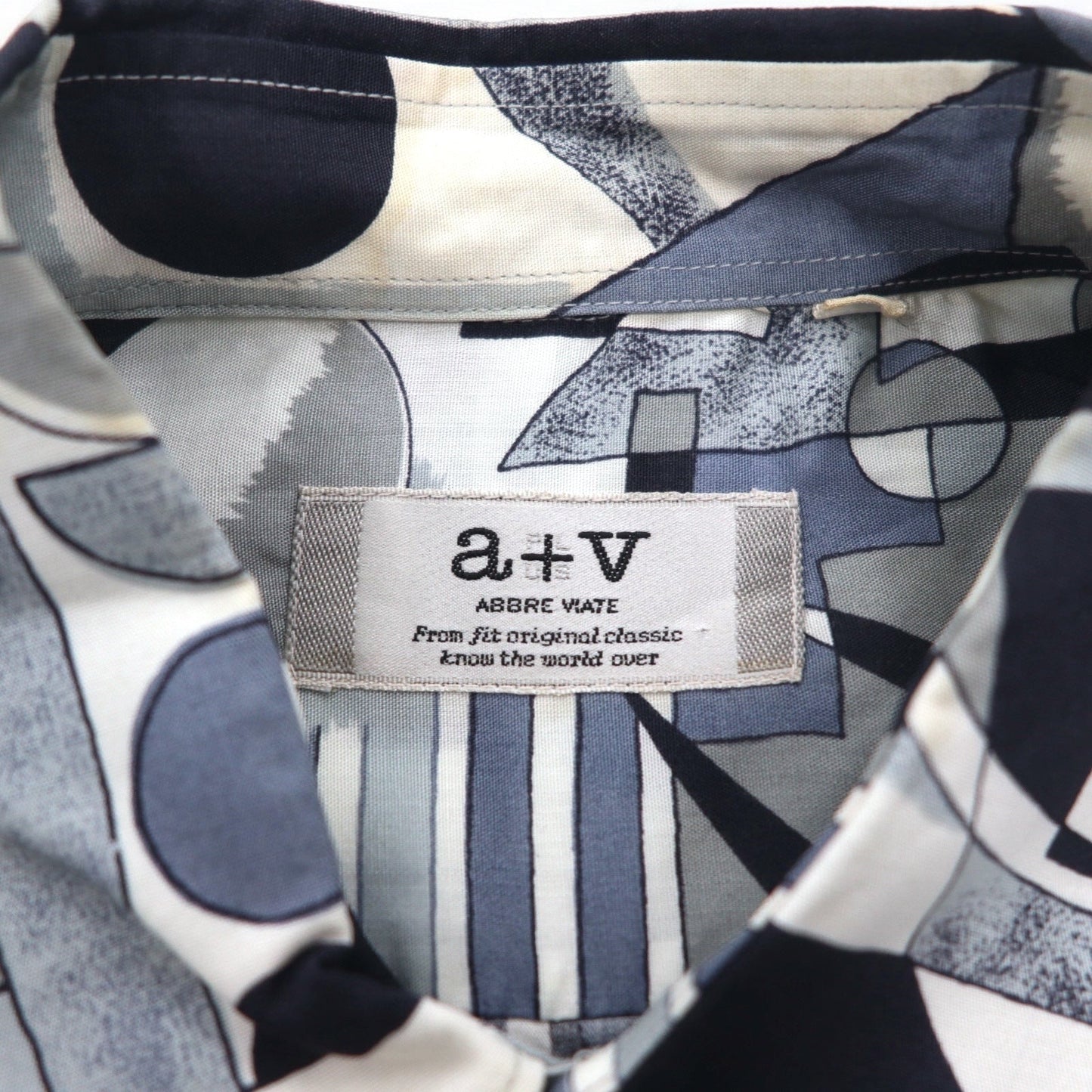 Vintage 90s Japan Made Rayon Shirt a+v ABBRE VIATE 90年代 総柄シャツ FREE グレー 幾何学 レーヨン 日本製