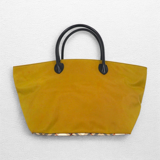 BURBERRY BLUE LABEL ノバチェック切り替え 舟形 トートバッグ ベージュ ナイロン レザー 牛革 日本製