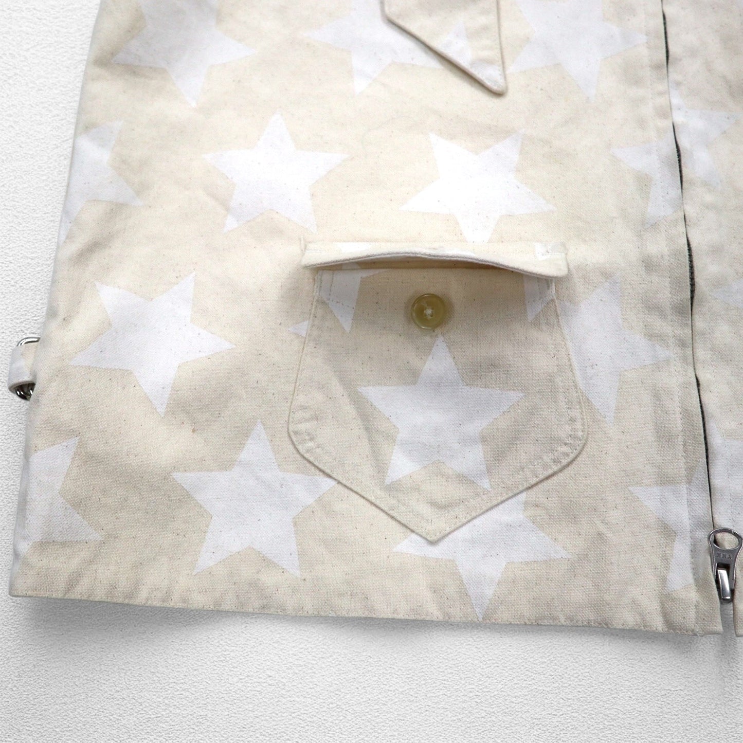 AiE ( Nepenthes ) USA製 ディーエスディーベスト dsd vest-9oz star M クリーム 総柄 星 ポケット ダブルジップ