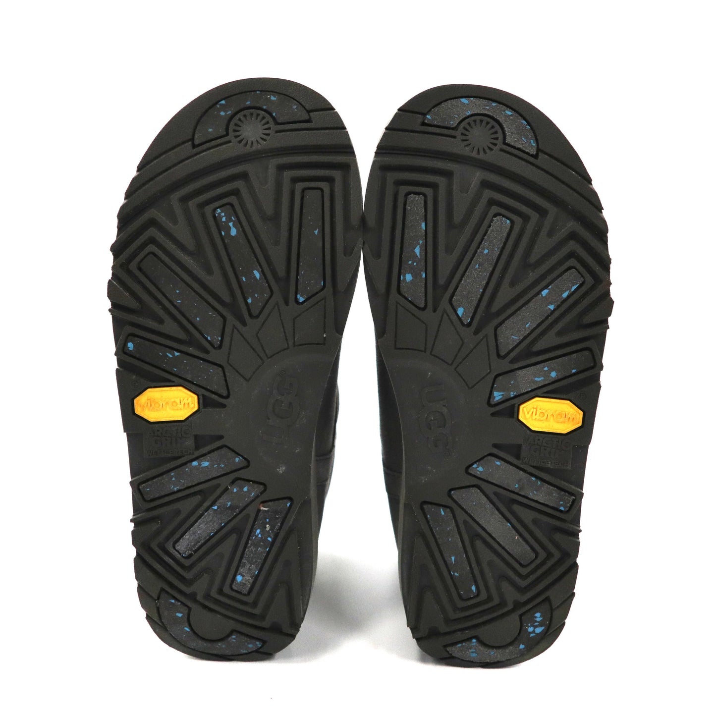UGG ショート ムートンブーツ 22cm グレー 羊革 vibramソール 撥水加工 Classic Mini Waterproof 1019643