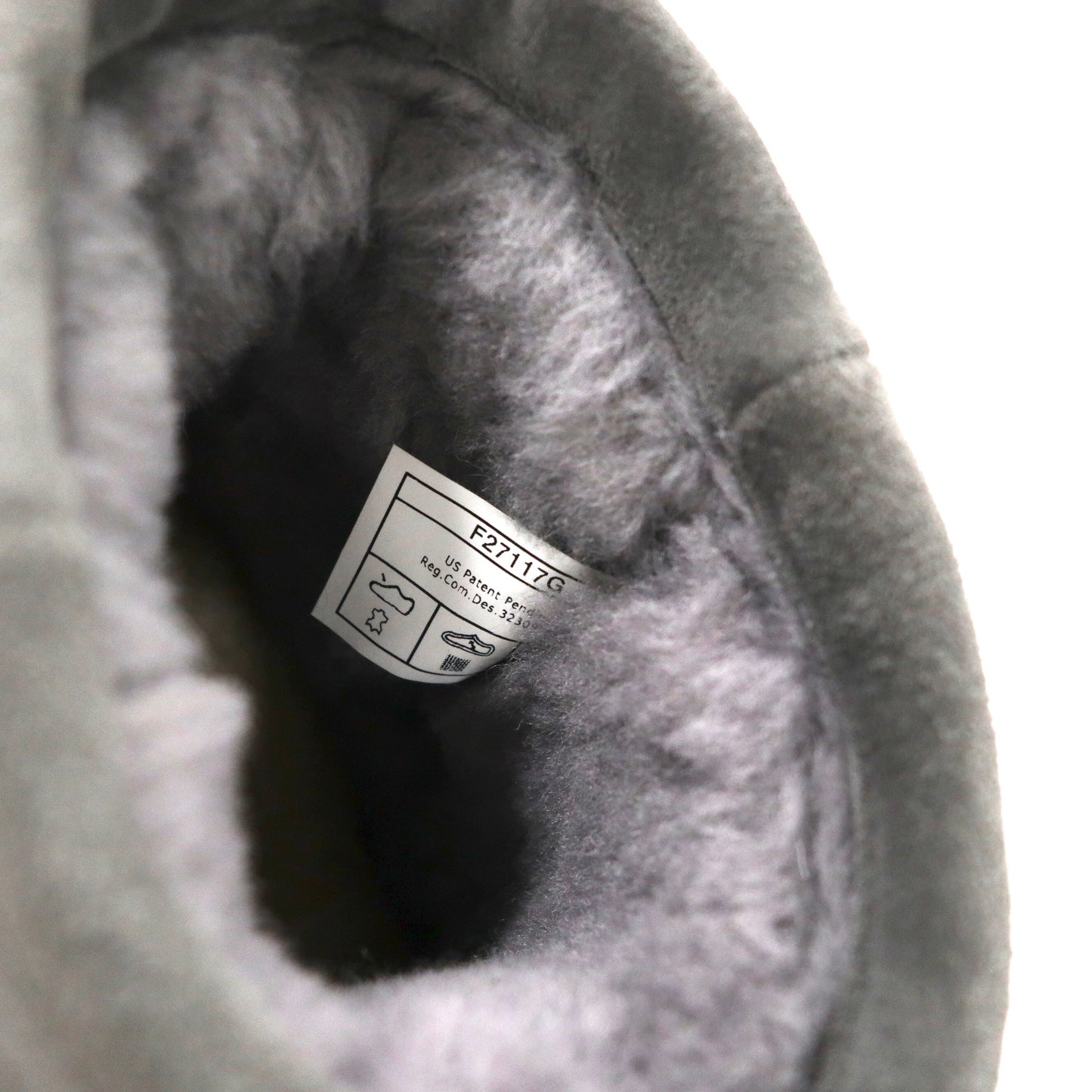 UGG ショート ムートンブーツ 22cm グレー 羊革 vibramソール 撥水加工 Classic Mini Waterproof 1019643