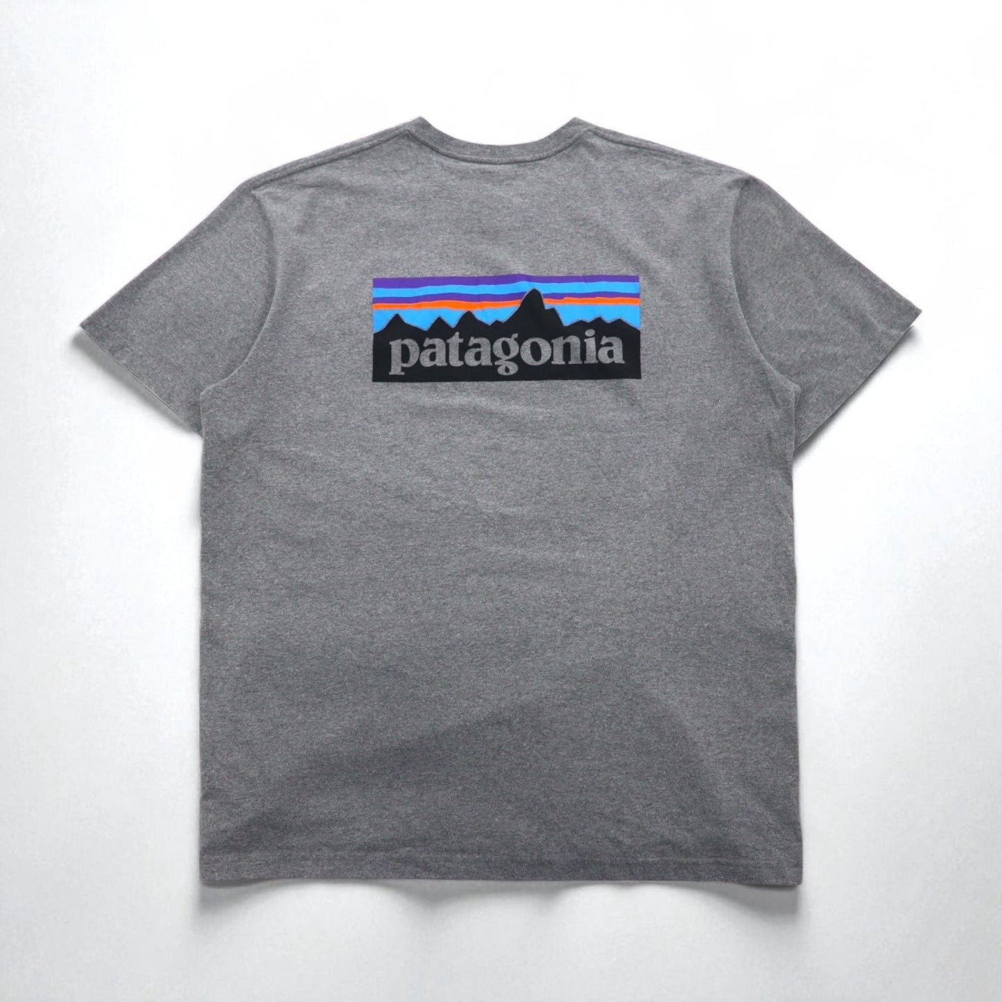patagonia P-6ロゴ レスポンシビリティー P-6 LOGO RESPONSIBILI-TEE Tシャツ XL グレー 39174