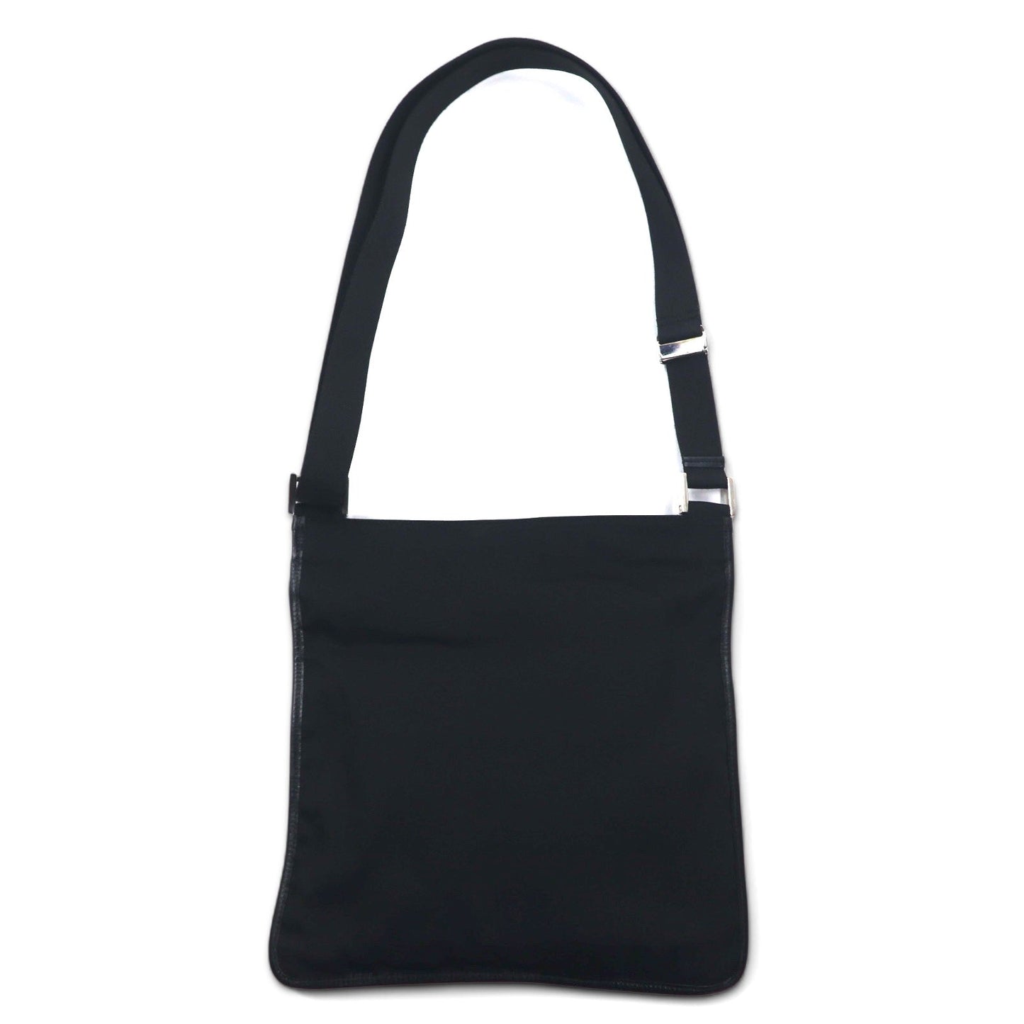 GUCCI イタリア製 ショルダーバッグ サコッシュ ブラック ナイロン ロゴプレート 019・0335 002058