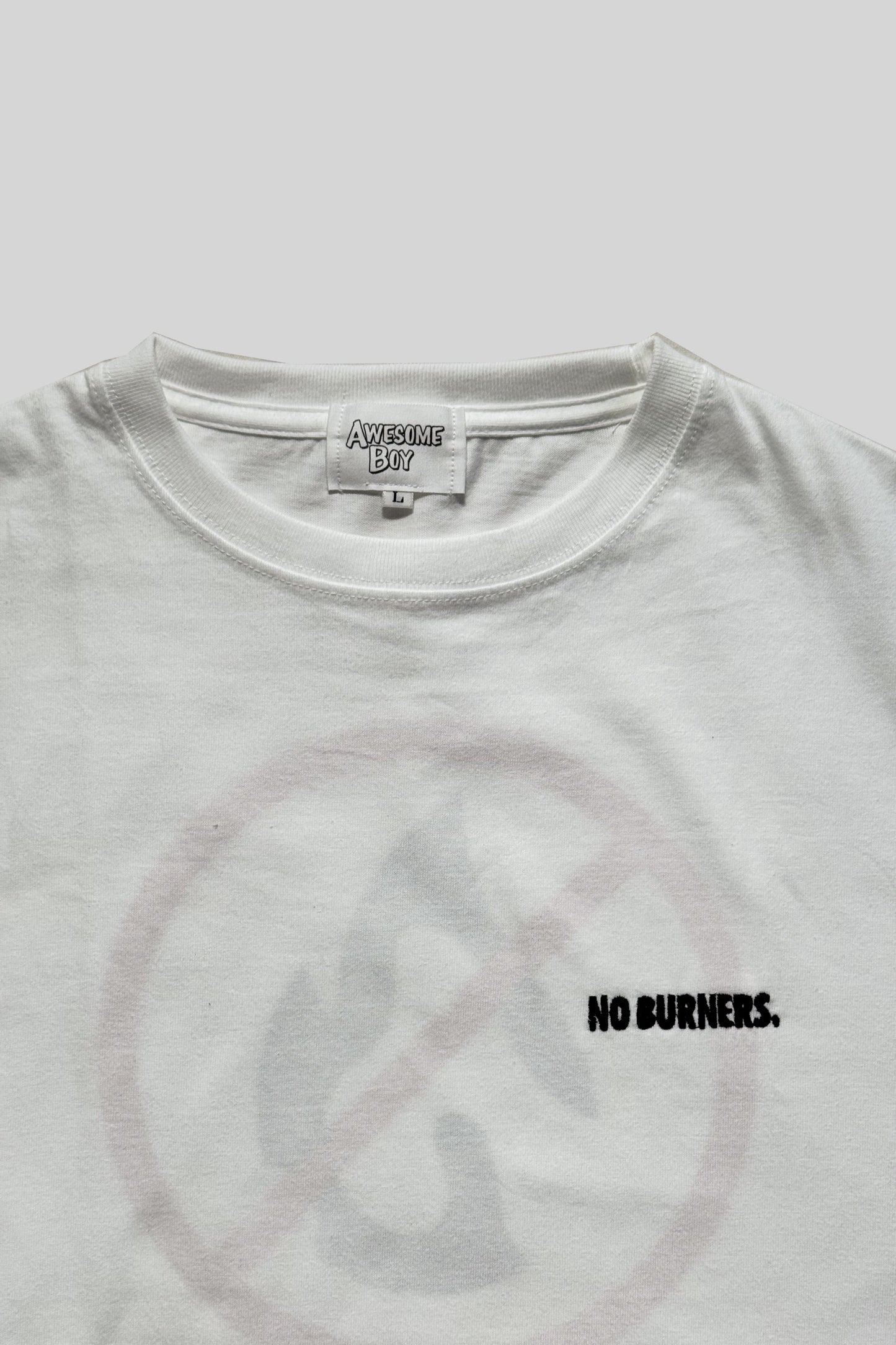 NO BURNERS TEE(WHITE)