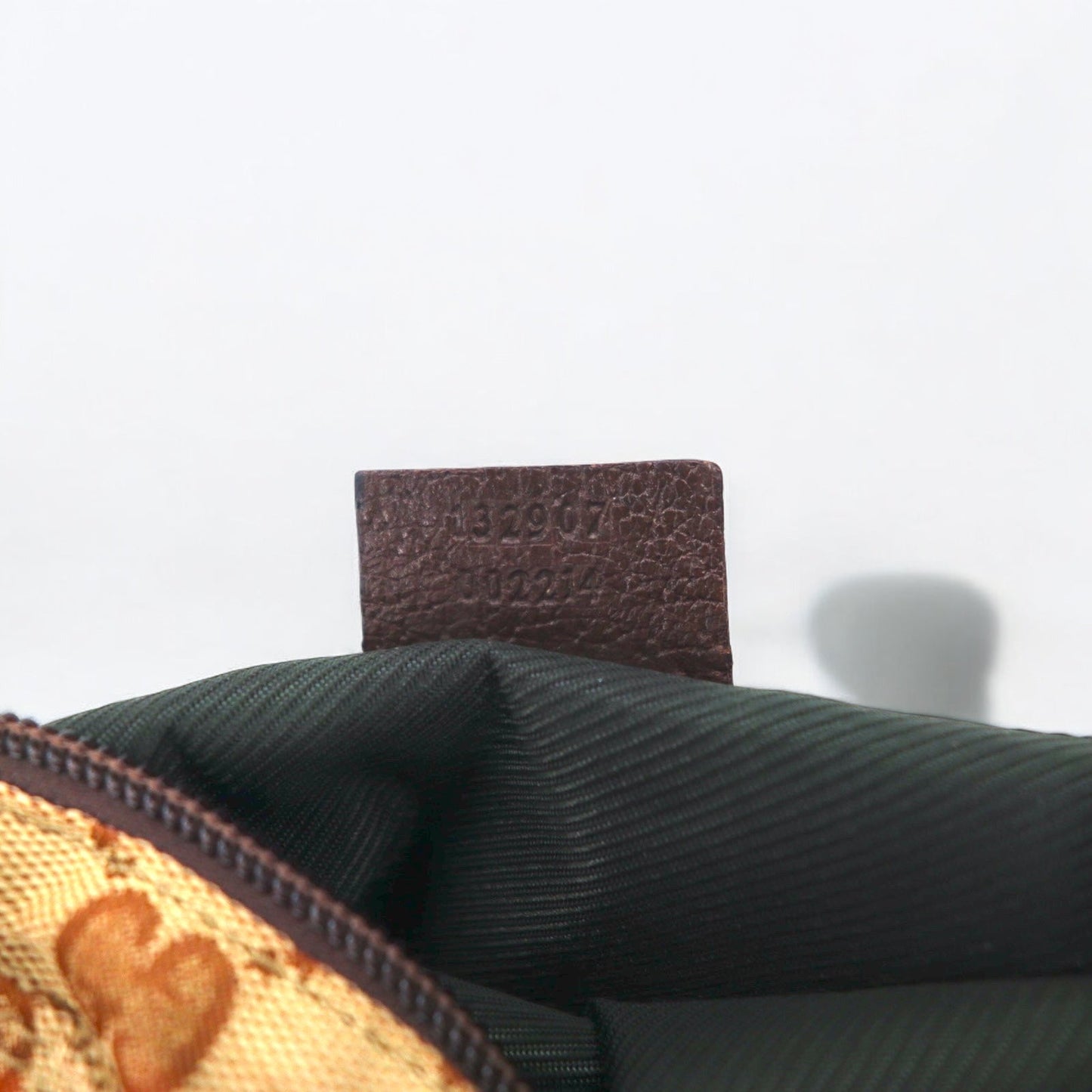 GUCCI イタリア製 GGキャンバス ショルダーバッグ ベージュ 132907 002214