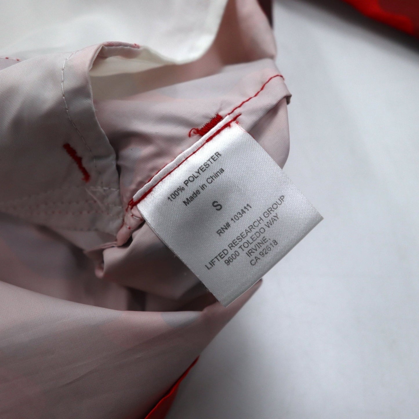 LRG ナイロン シェルパーカー レインジャケット S レッド ポリエステル カモフラ柄