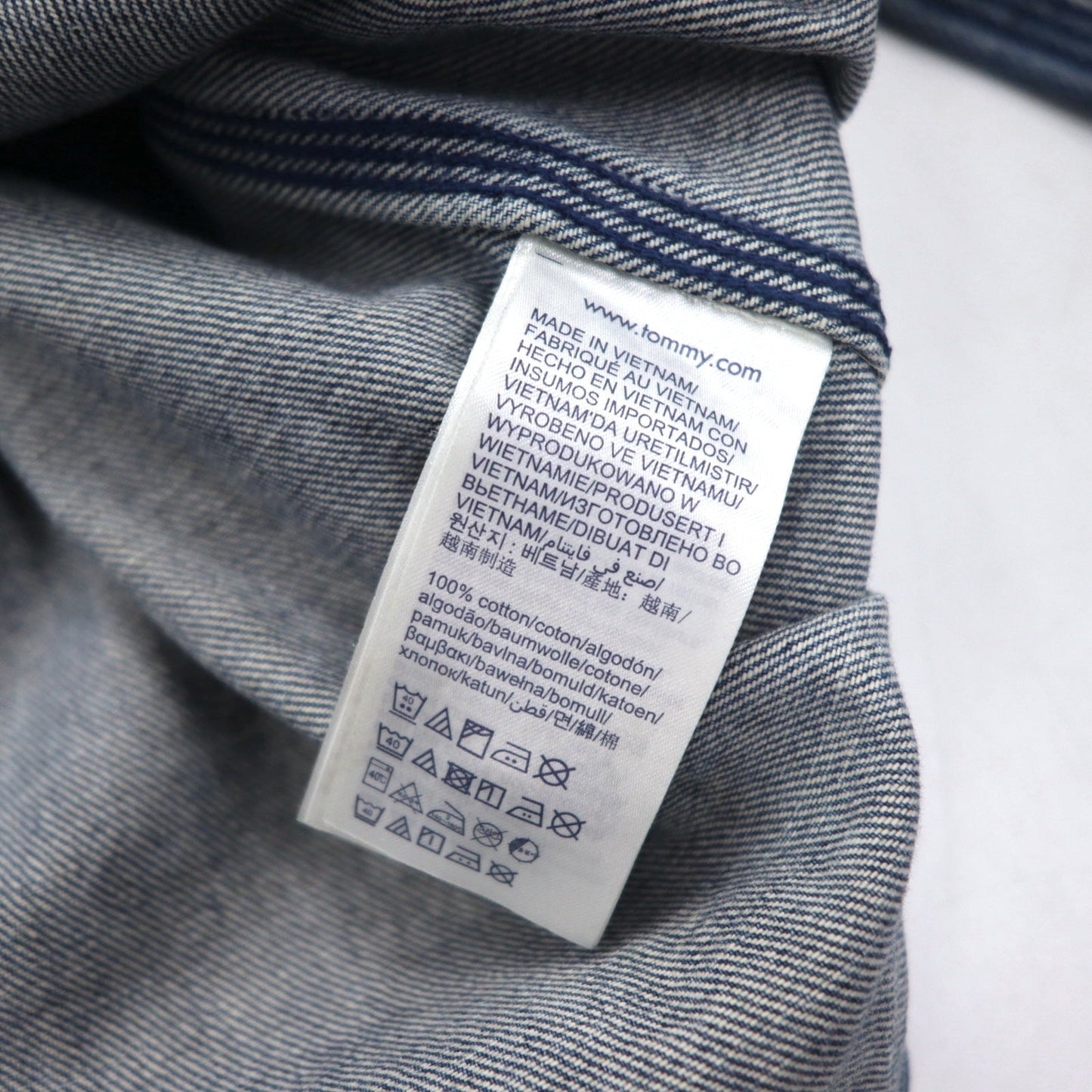 TOMMY JEANS バックプリント デニムシャツ L インディゴ ブルー スナップボタン RELAXED FIT DM0DM06735