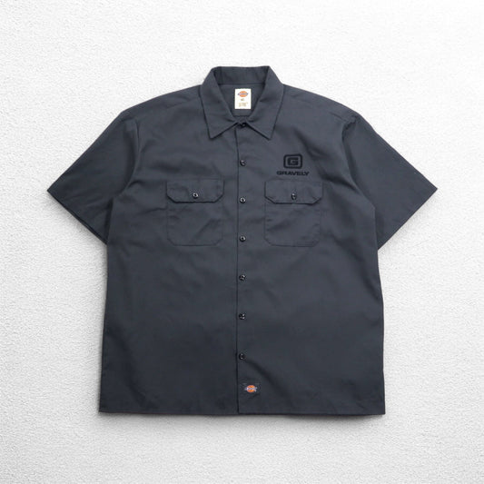 Dickies 半袖 ワークシャツ XL グレー ダブルポケット アメリカ企業 ワンポイント刺繍 GRAVELY