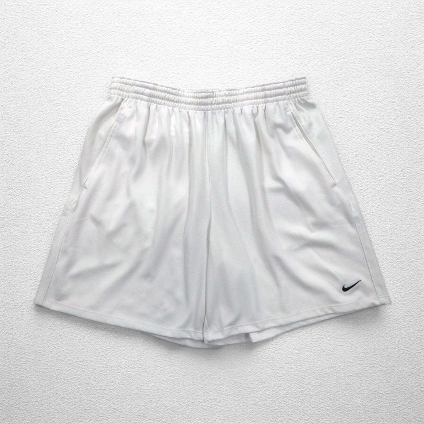 NIKE ドライフィット ショートパンツ ハーフパンツ L ホワイト スウォッシュ ゲームパンツ