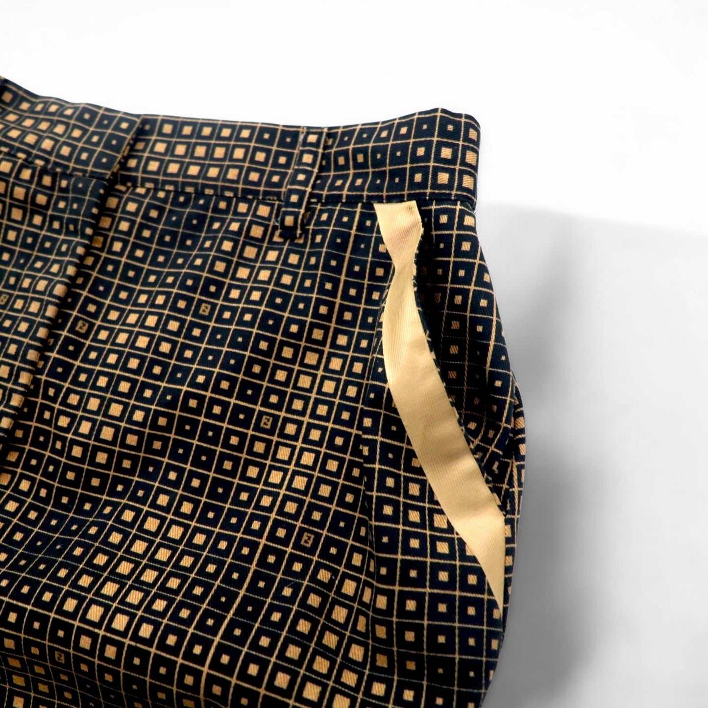 FENDI イタリア製 ズッカ モノグラム スカート L ブラック コットン 総柄 幾何学