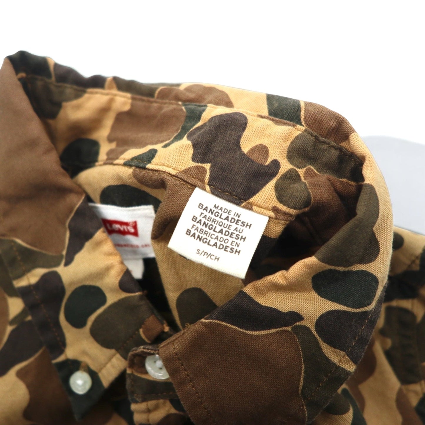 Levi's ダックハンター カモフラ ボタンダウンシャツ S カーキ コットン 19586-0042