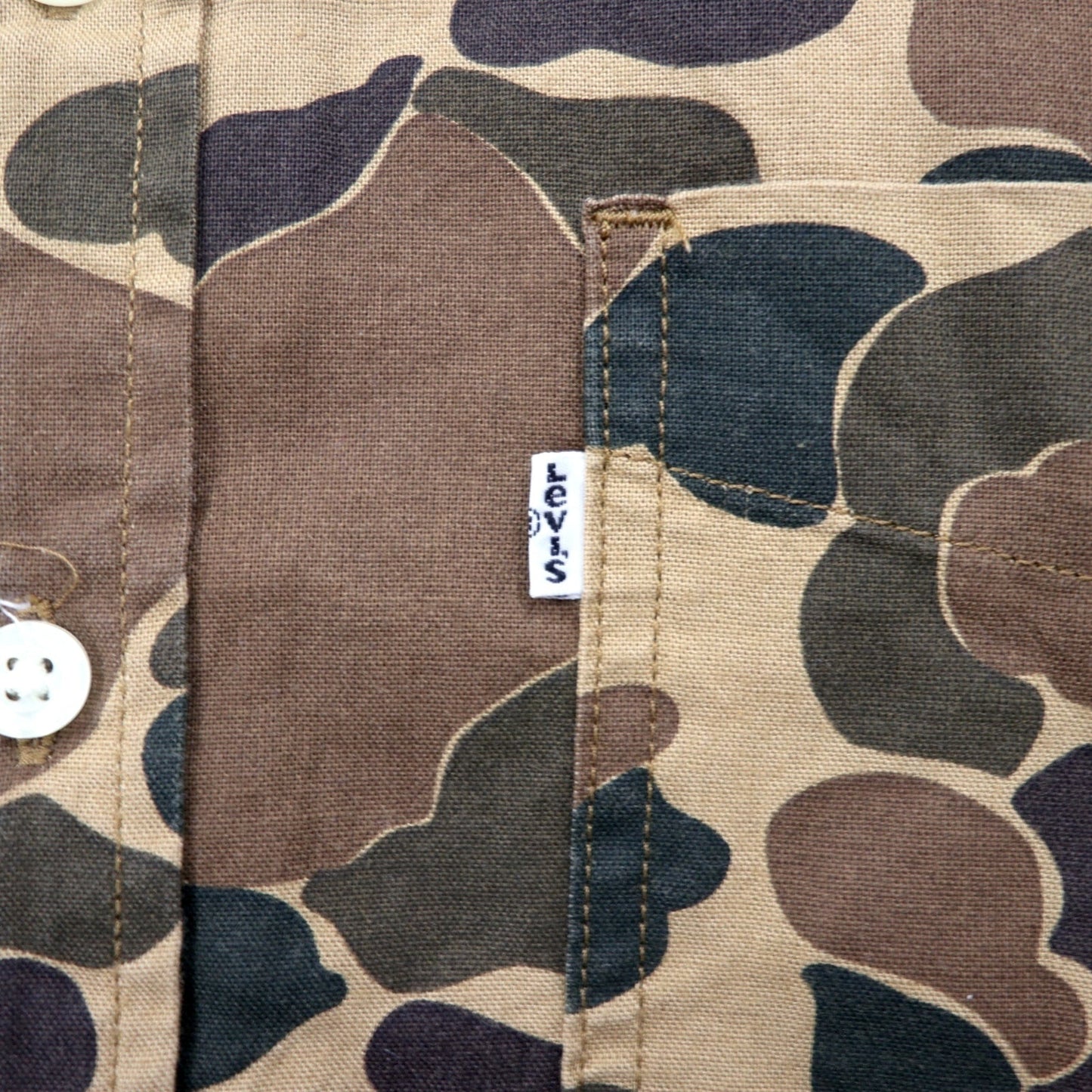 Levi's ダックハンター カモフラ ボタンダウンシャツ S カーキ コットン 19586-0042