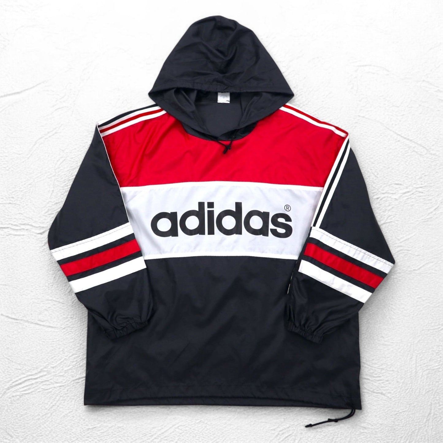 adidas 90年代 デサント社製 ピステ プルオーバー ナイロンパーカー M-L 3ストライプ 両面ロゴプリント 日本製