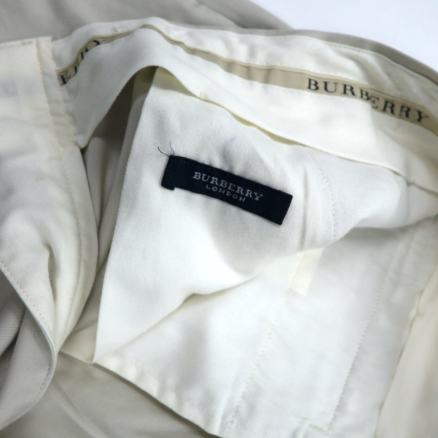 BURBERRY タック スラックスパンツ チノパンツ 91 ベージュ コットン 日本製