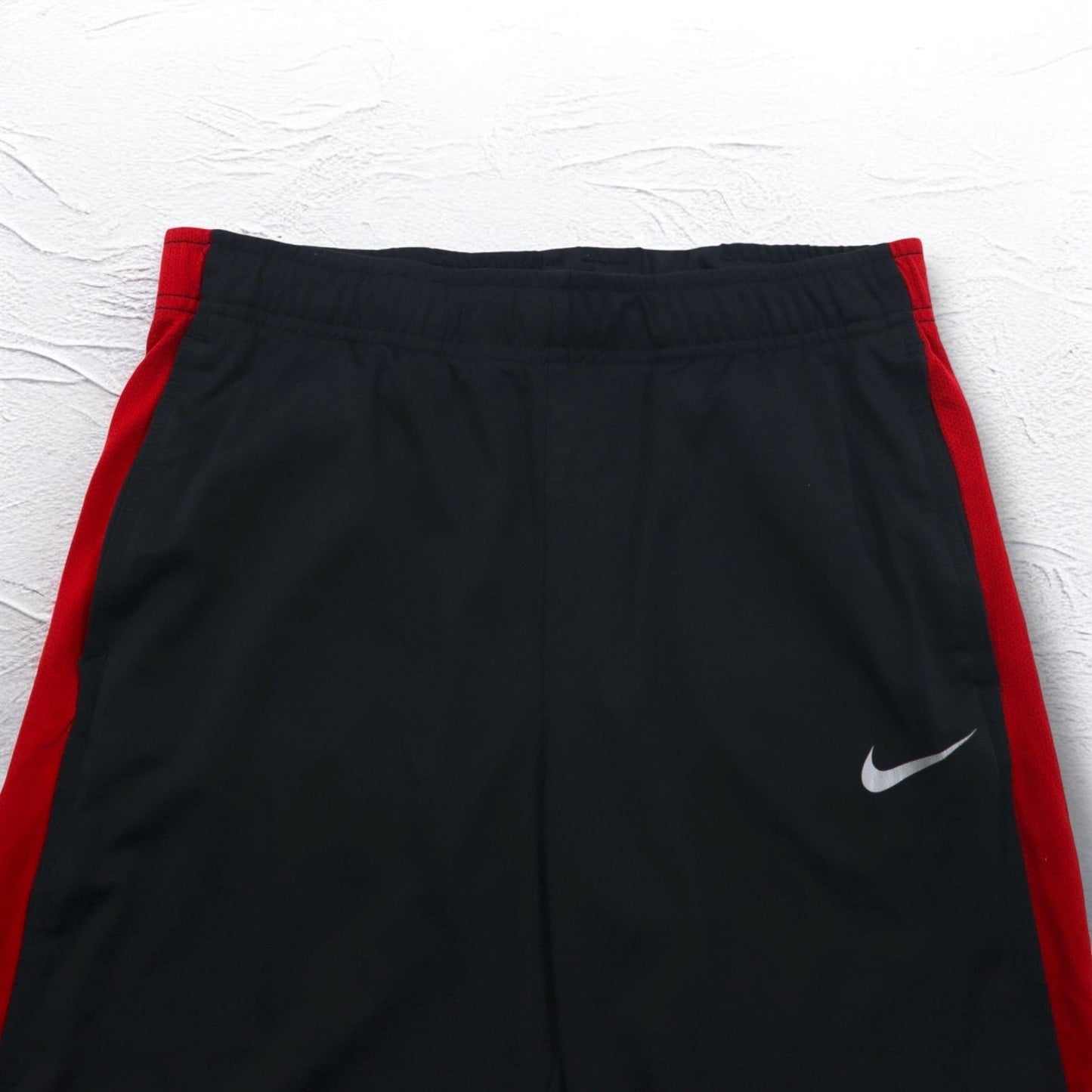 NIKE トラックパンツ ジャージ L ブラック レッド サイドライン スウォッシュ DRI-FIT 425787-012