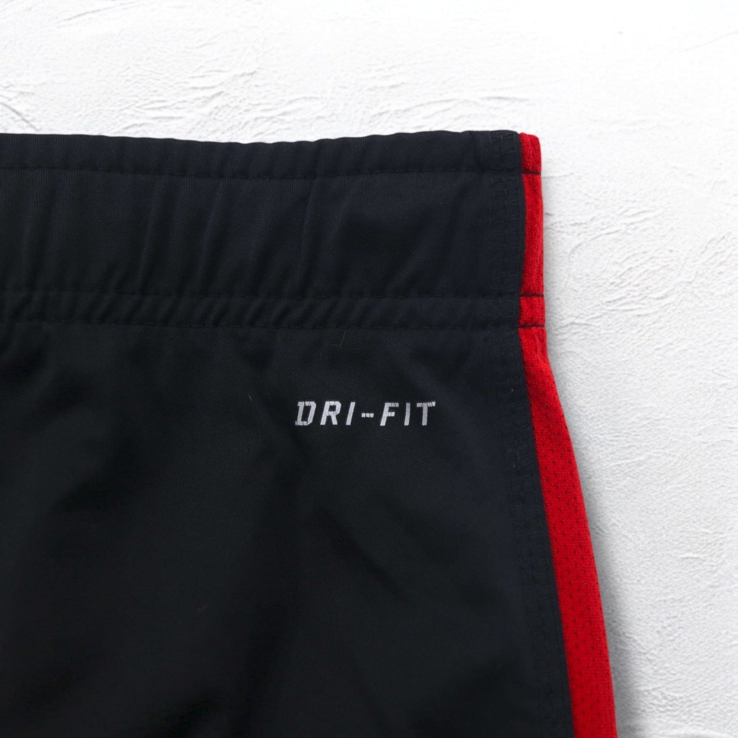 NIKE トラックパンツ ジャージ L ブラック レッド サイドライン スウォッシュ DRI-FIT 425787-012