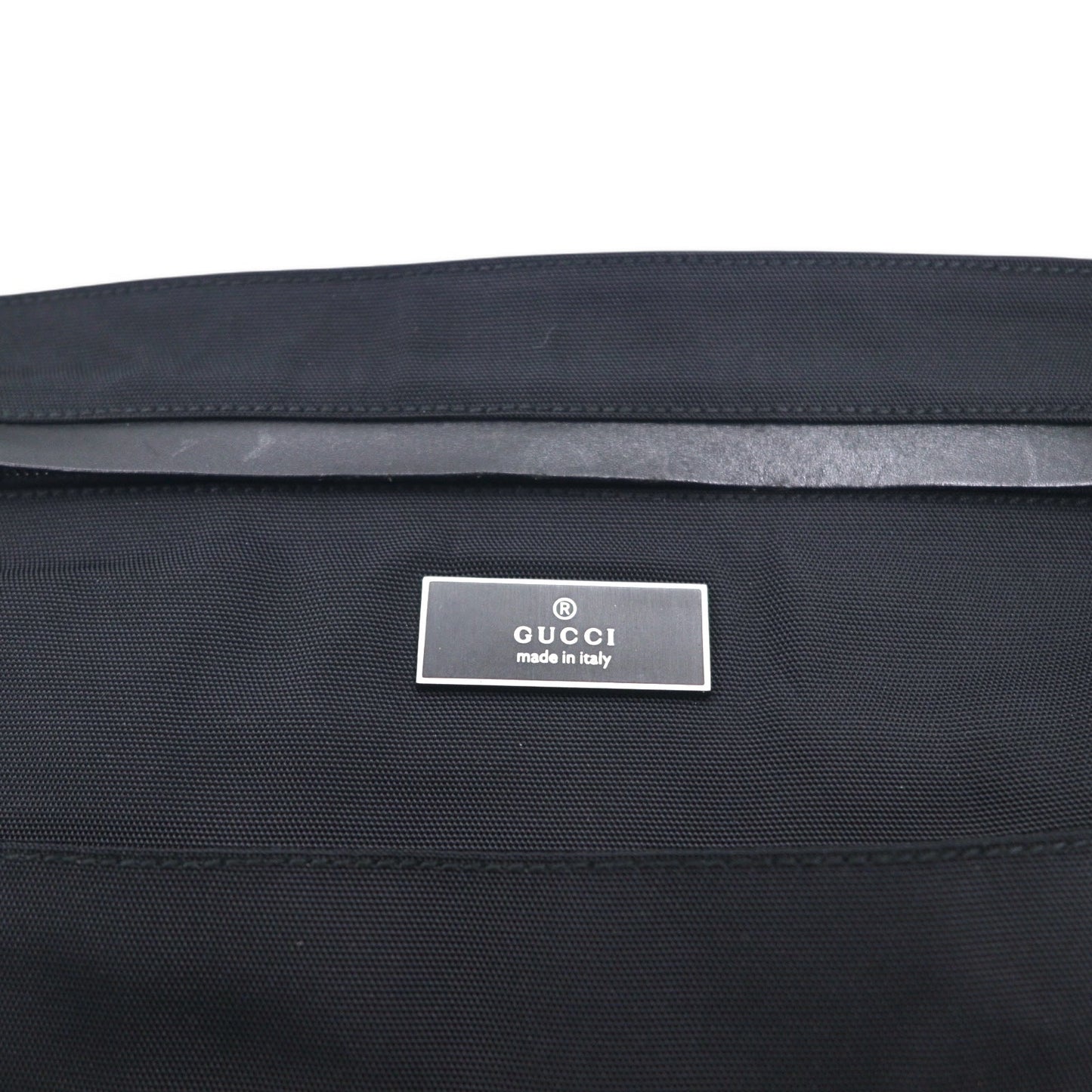 GUCCI イタリア製 ショルダーバッグ サコッシュ ブラック ナイロン ロゴプレート 019・0335 002058
