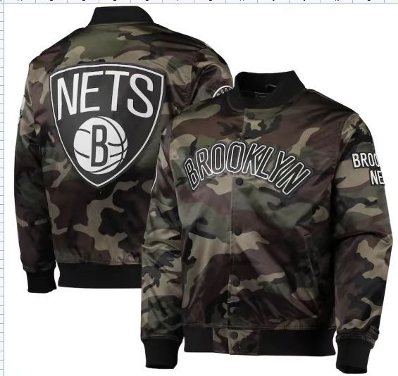 Digital printing factory specializes in digital printing jacket production. Cross-border design styles are welcome to send pictures and quotes.