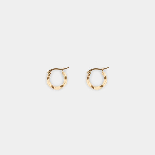 ツイストフープピアス